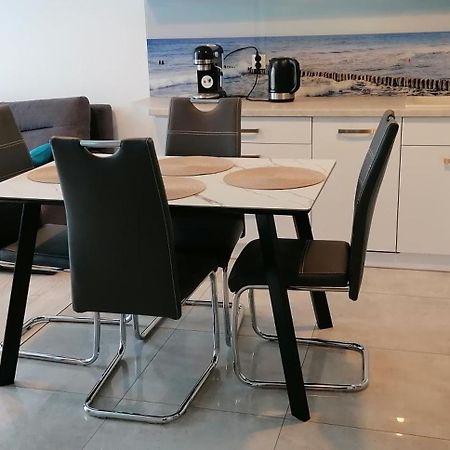 Apartamenty Mariela-Kolobrzeg Z Garazem Екстериор снимка