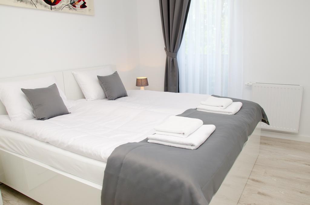 Apartamenty Mariela-Kolobrzeg Z Garazem Екстериор снимка