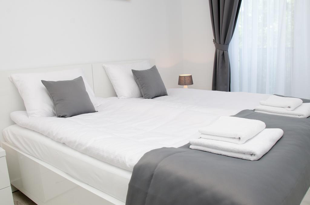 Apartamenty Mariela-Kolobrzeg Z Garazem Екстериор снимка